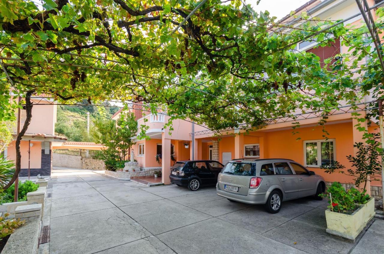 Apartments Darko Palit Exterior photo