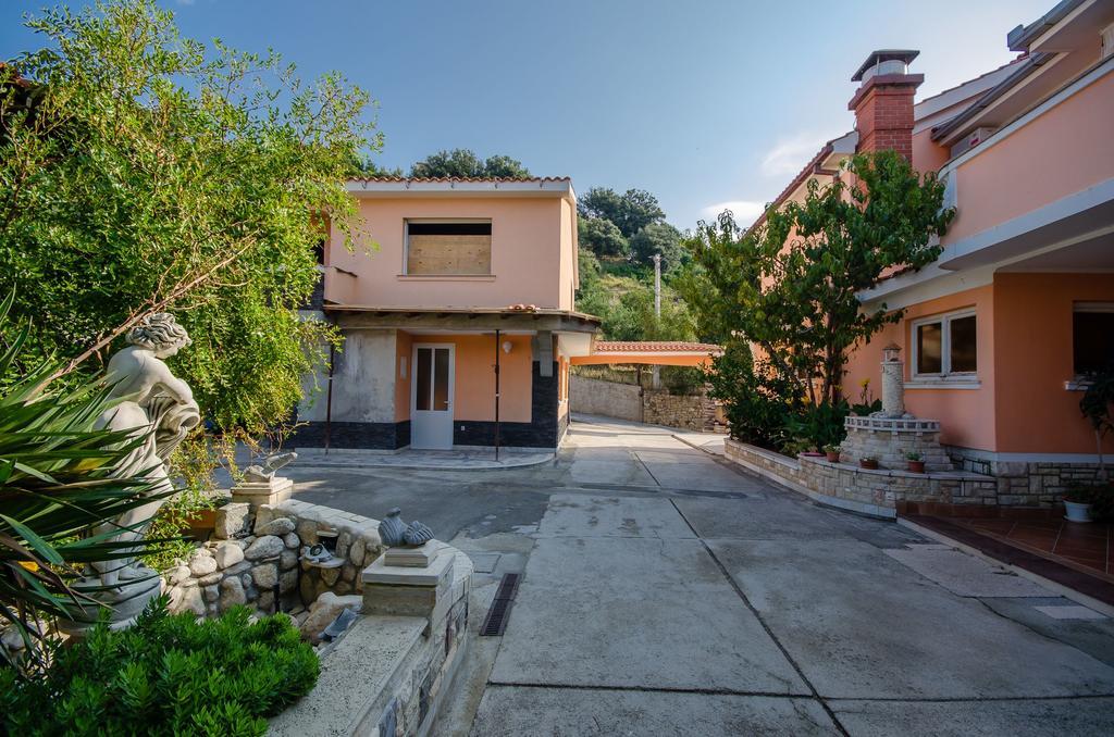 Apartments Darko Palit Exterior photo